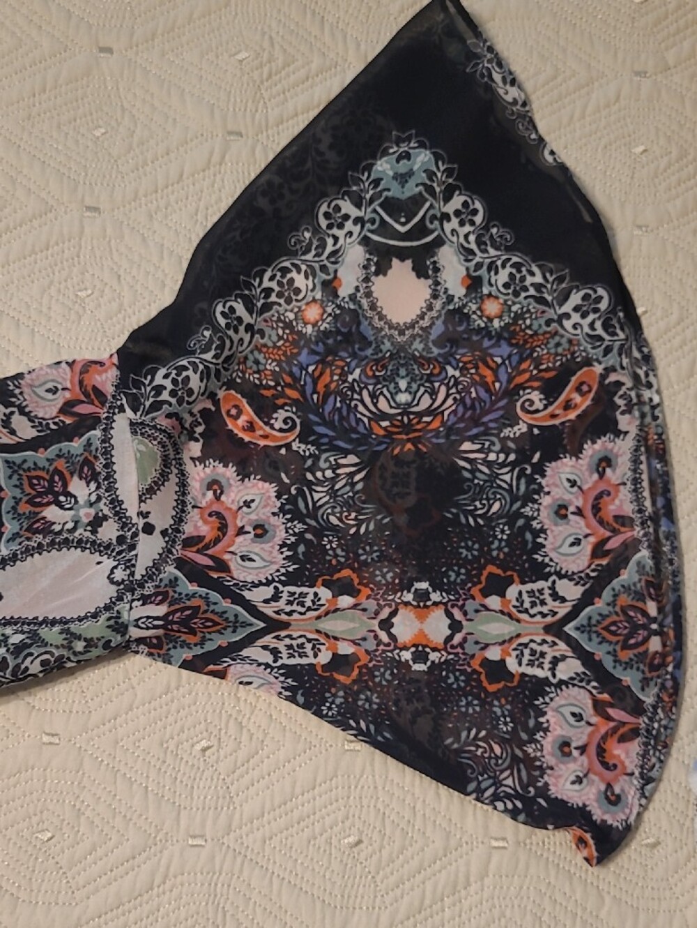 Vince Camuto Black Sheer Paisley Bell-Sleeve Dress - Picture 4 of 8
